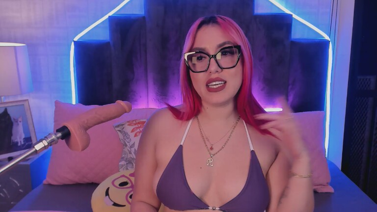 RouSex's nudes and profile
