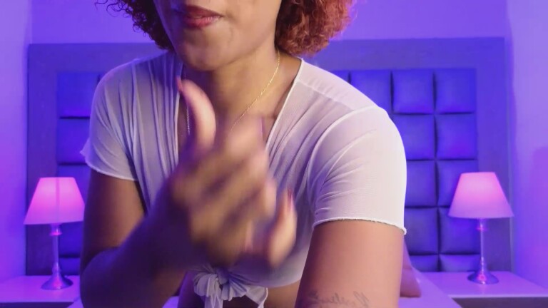 NatashaMilley's Streamate show and profile