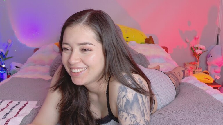 HannahMolly's Streamate show and profile