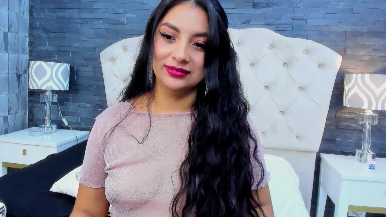 AntonellaHopson's Streamate show and profile
