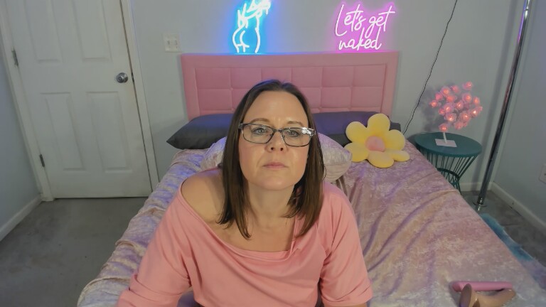 CourtneyLynn's Streamate show and profile