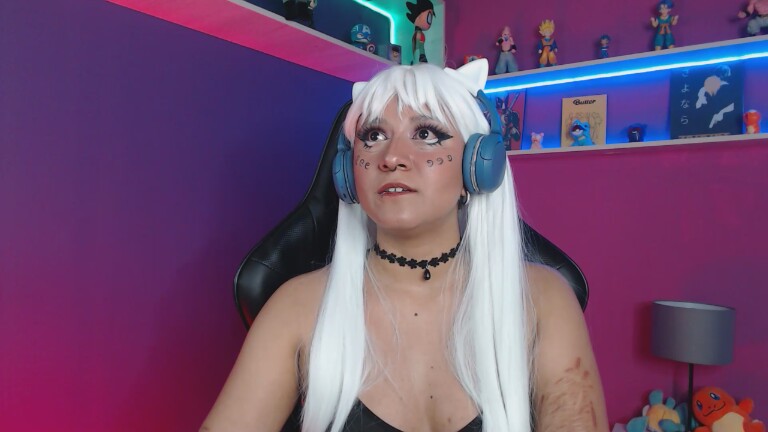 LuanEter's Streamate show and profile