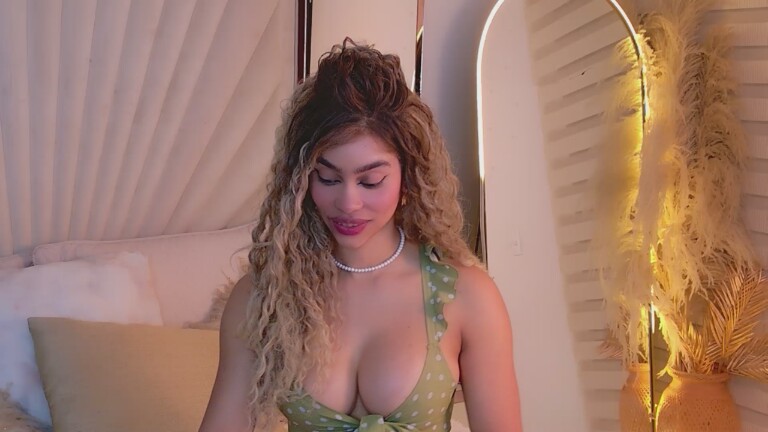 GingerPiiaf's Streamate show and profile