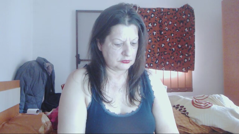 ExtasyMature's Streamate show and profile