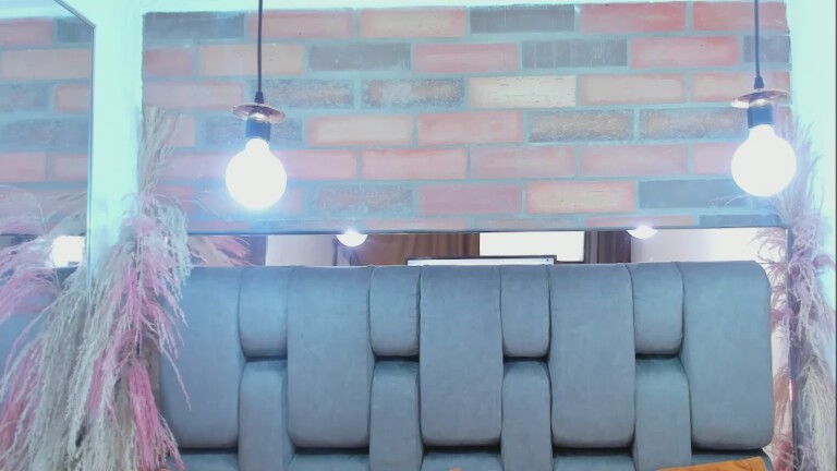 GABYHANK's Streamate show and profile