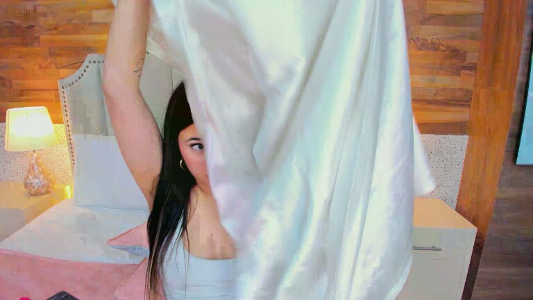 SusyLuv's Streamate show and profile