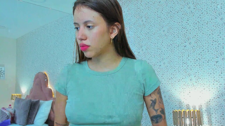 AriadnaOwenss's Streamate show and profile