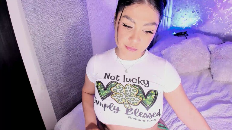 AntonellaFerreira's Streamate show and profile