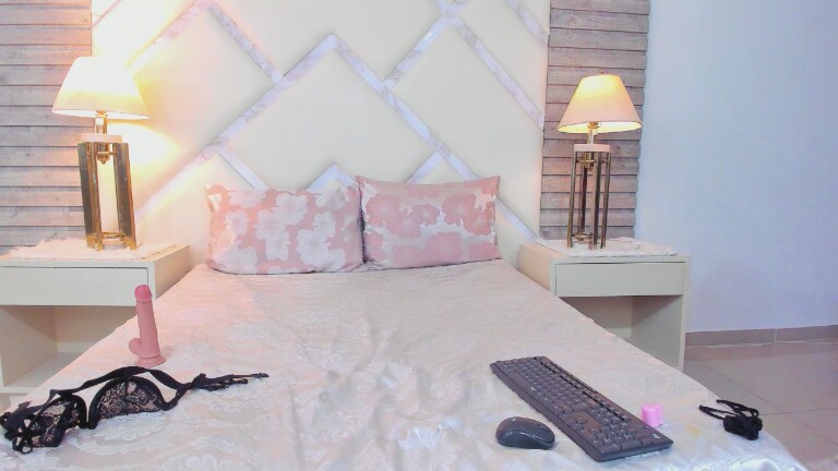 Aurorashadow's Streamate show and profile