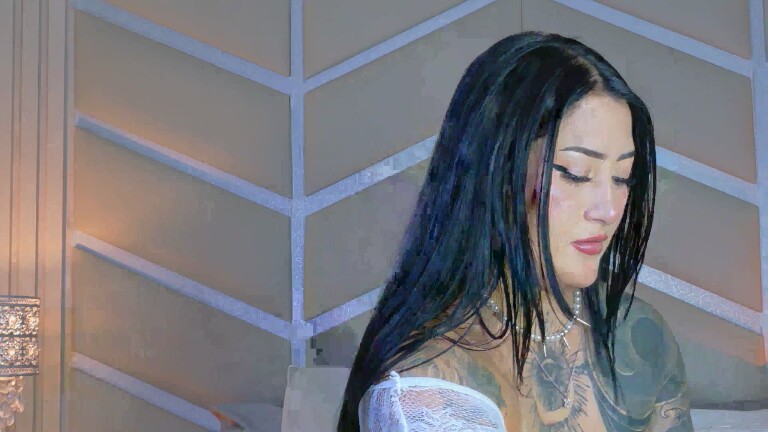 EllieKlark's Streamate show and profile