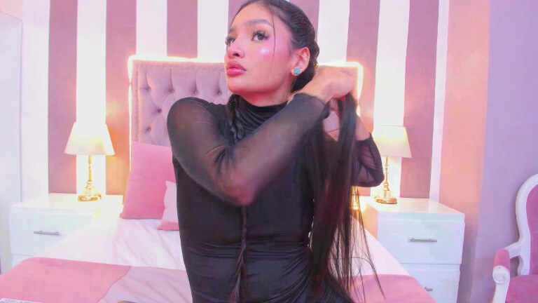 AuraClark's Streamate show and profile