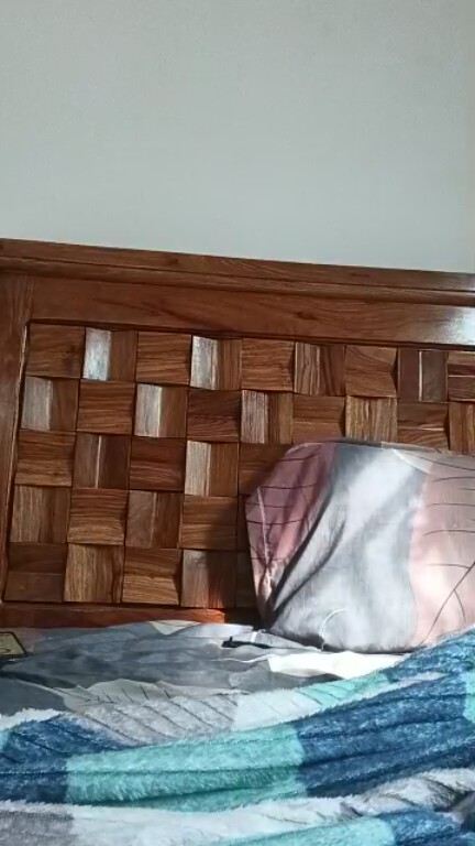 ButterfliesLove's Streamate show and profile