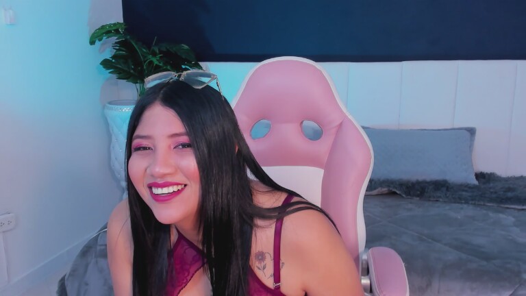 alisoncooperxxx's Streamate show and profile