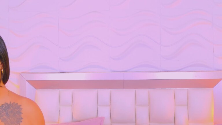 MartinaPiero's Streamate show and profile