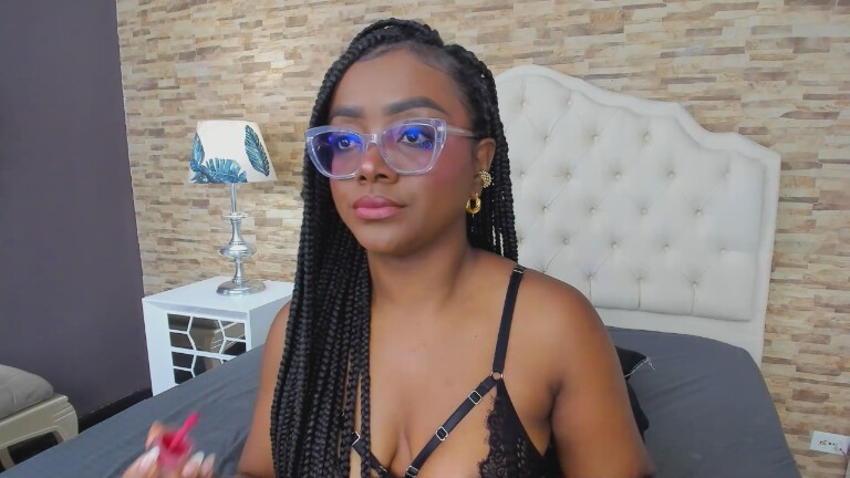 KarinaScandon's Streamate show and profile