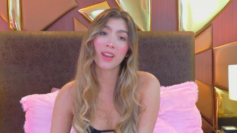 LauraFord's Streamate show and profile