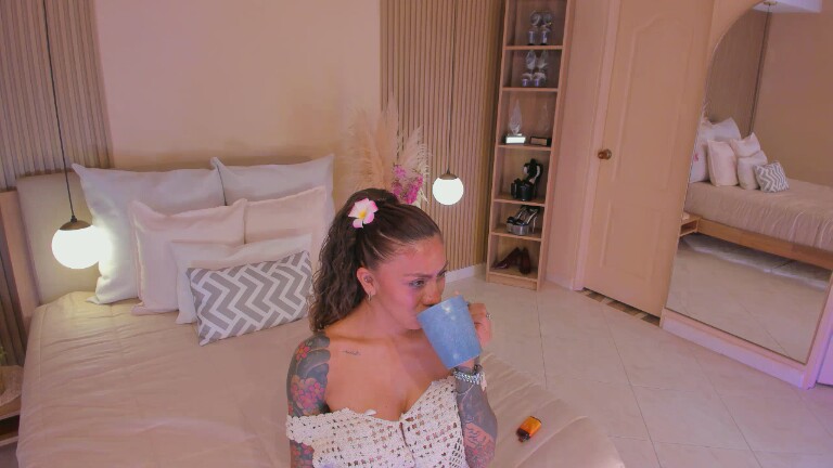 EricaCopolaa's Streamate show and profile