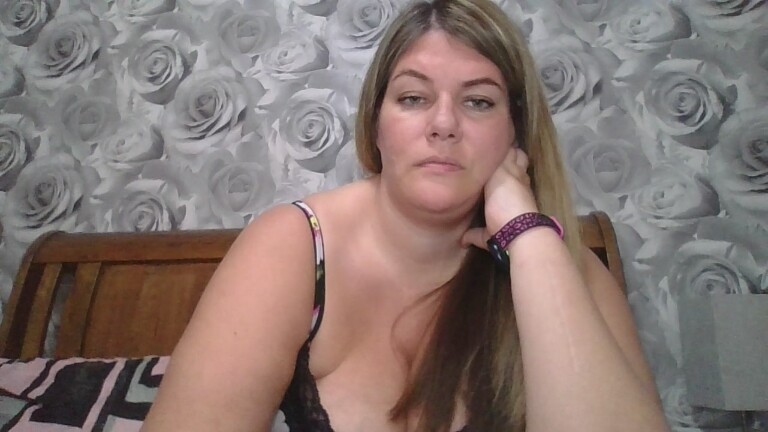 BabyCakesUK's Streamate show and profile