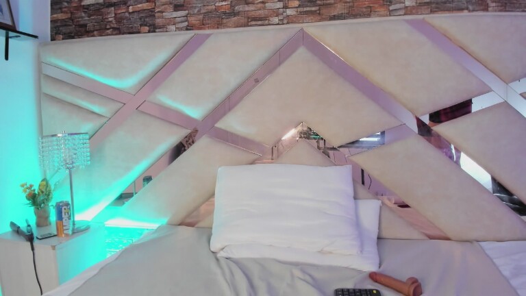 GemaRoberts's Streamate show and profile