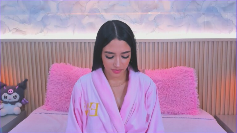 HemmaThompsonn's Streamate show and profile