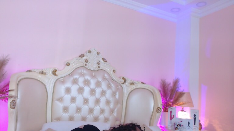 GiaJacobs's Streamate show and profile