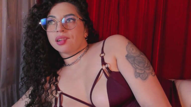 ScarlattaaDesire's Streamate show and profile