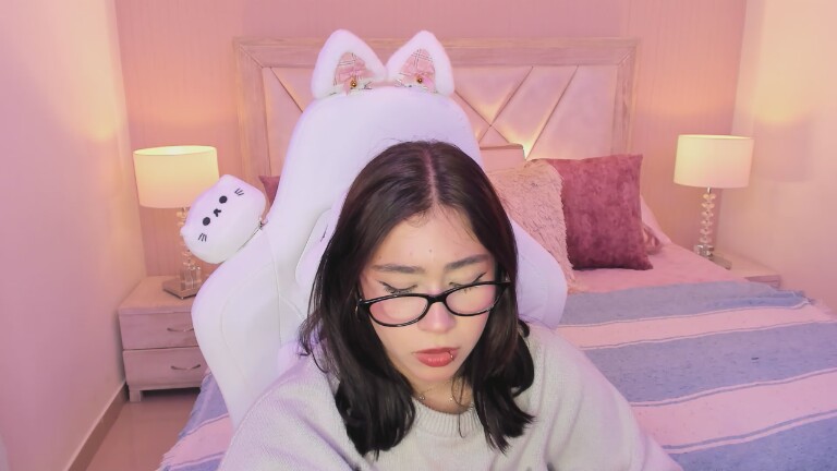 SophiaColinns's Streamate show and profile