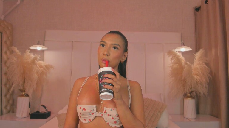 NikoJhon's Streamate show and profile