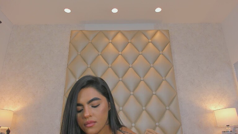 MiaaCaastro's Streamate show and profile