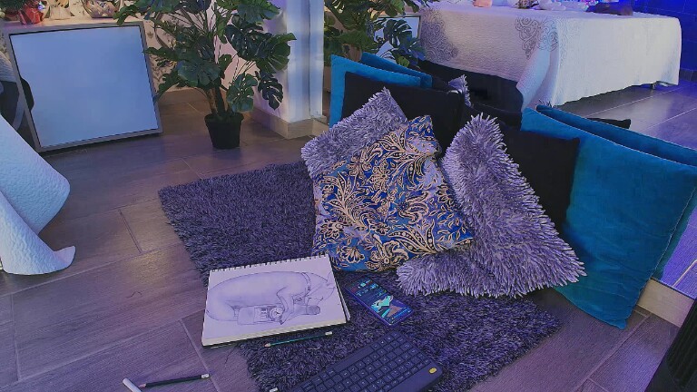 Emma_Lunny's Streamate show and profile