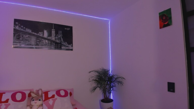 Aria_Greyy's Streamate show and profile