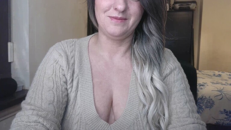 PerfectPage's Streamate show and profile