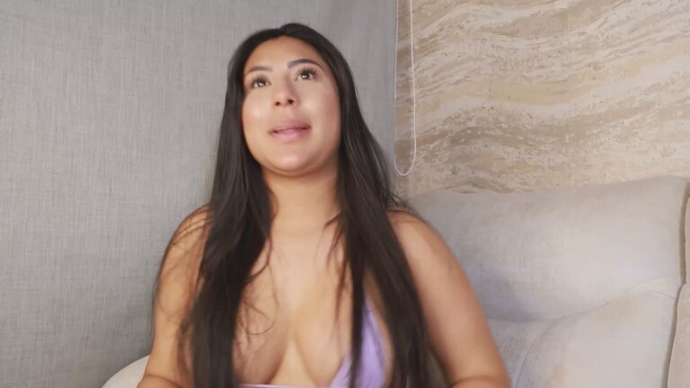 Sophy_Spencer's Streamate show and profile