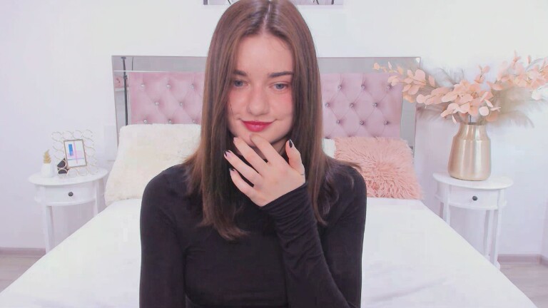 DemiLinda's Streamate show and profile