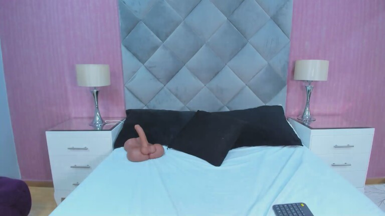 CoralMorgan's Streamate show and profile