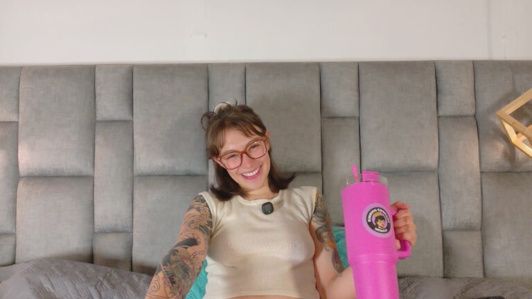 Isabella_Stewart's Streamate show and profile