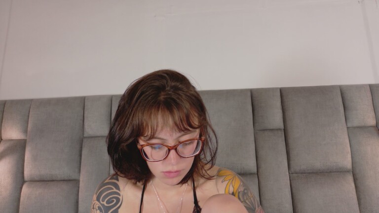 Isabella_Stewart's Streamate show and profile