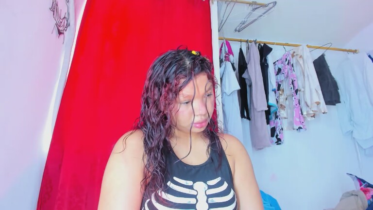 EmillyCoper's Streamate show and profile