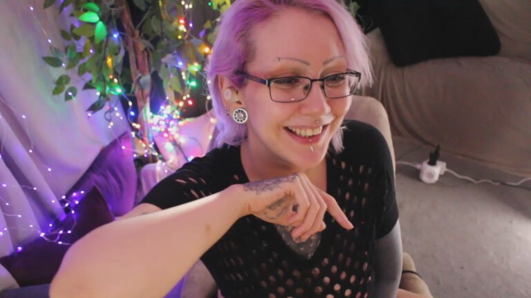 NonaDaBat's Streamate show and profile