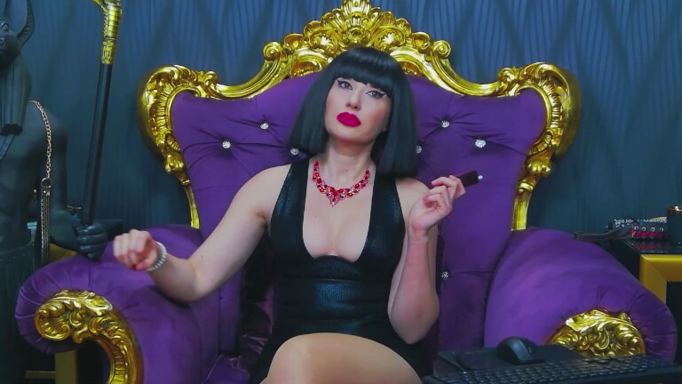 LaraMaeve's Streamate show and profile