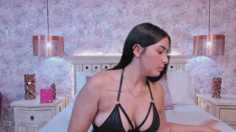 HannaOweens's Streamate show and profile