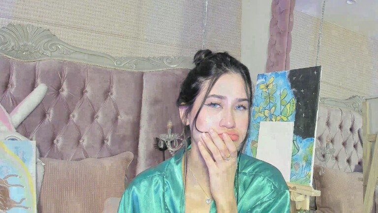 AlejandraLee's Streamate show and profile