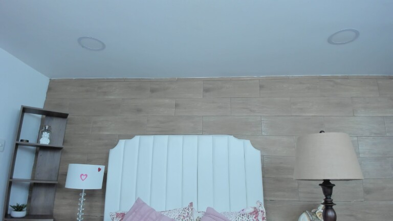 MaddieWaves's Streamate show and profile