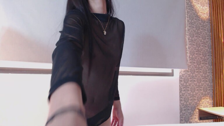 Charlotte_18's Streamate show and profile