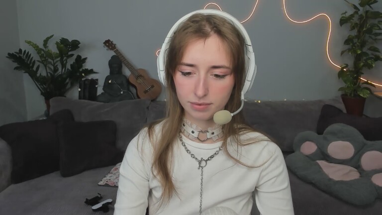 She_Tora's Streamate show and profile