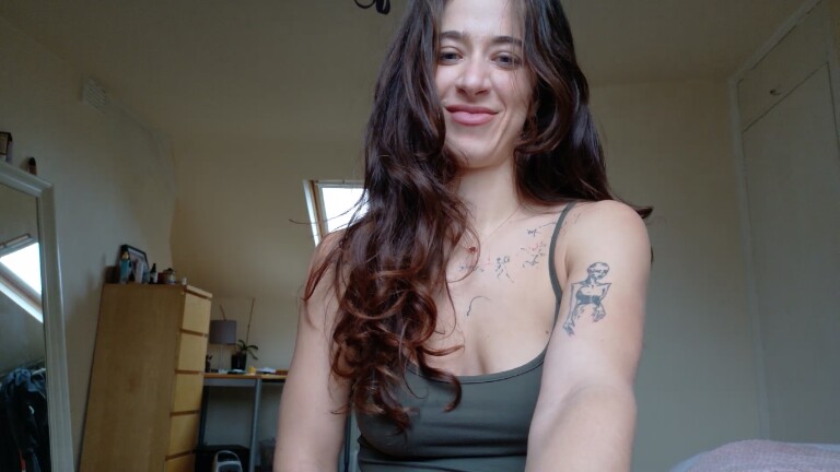 KlaraDelgado's Streamate show and profile