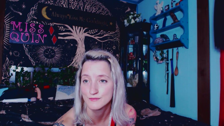MissQuinCam's Streamate show and profile