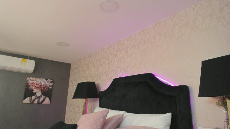 EviilAngel's Streamate show and profile