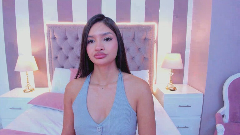 AuraClark's Streamate show and profile