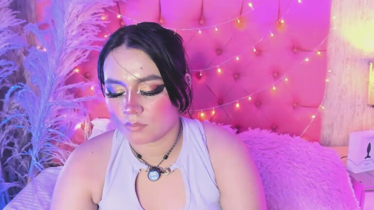 SakuraDilucas's Streamate show and profile